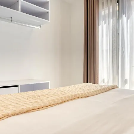 Beco Santa Emilia 3m, A In Madeira *